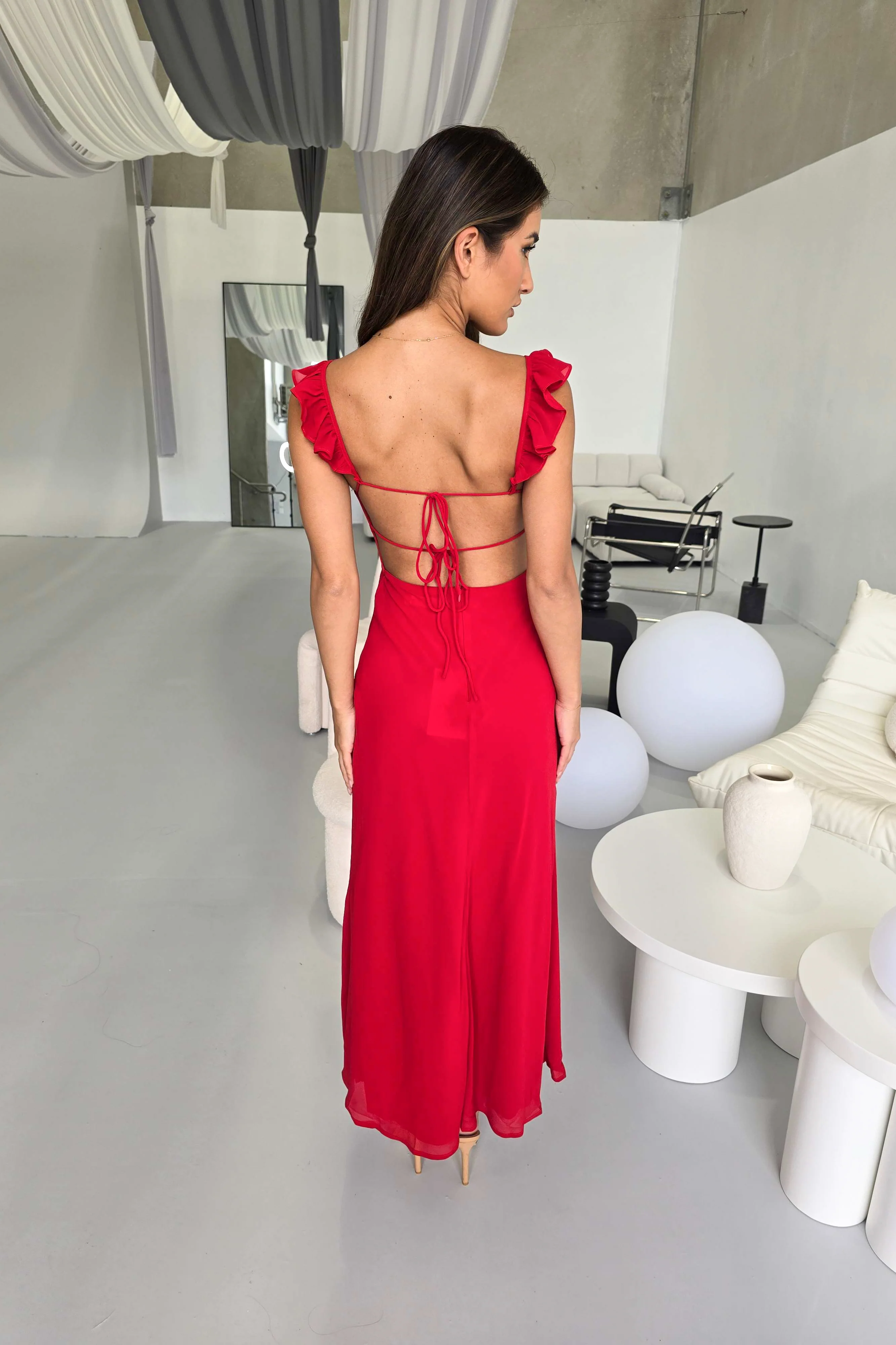Elegant Red Sleeveless Evening Dress