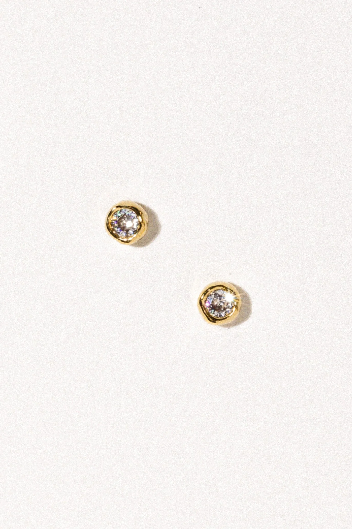 Chic Crystal Stud Earrings